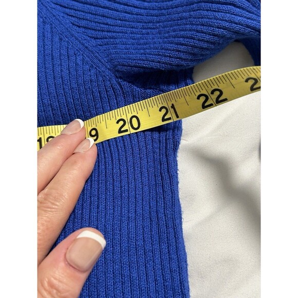 LIZ CLAIBORNE Blue V-neck Ribbed Sweater Shoulder Button Embellished Size L - Picture 6 of 7